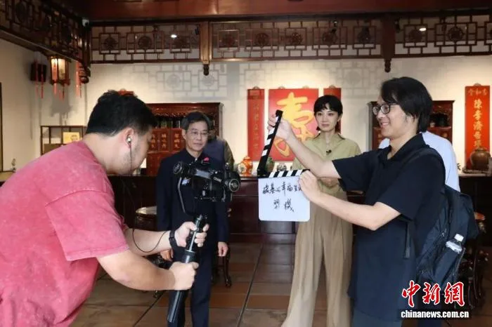 中外嘉宾共聚对话纪实节目 围绕健康人文展开对谈