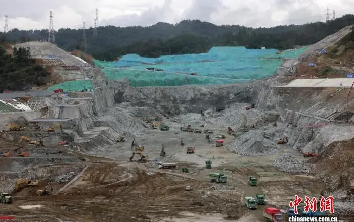 三峡枢纽新通道“试验场”：土方废水循环增效