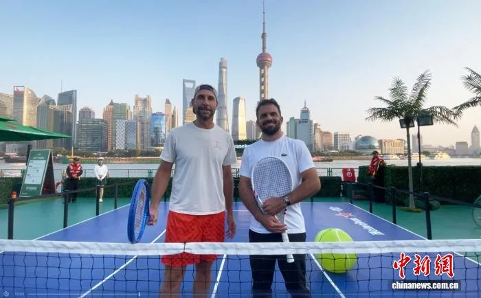 上海大师赛“漂”上黄浦江  解锁水上网球新体验
